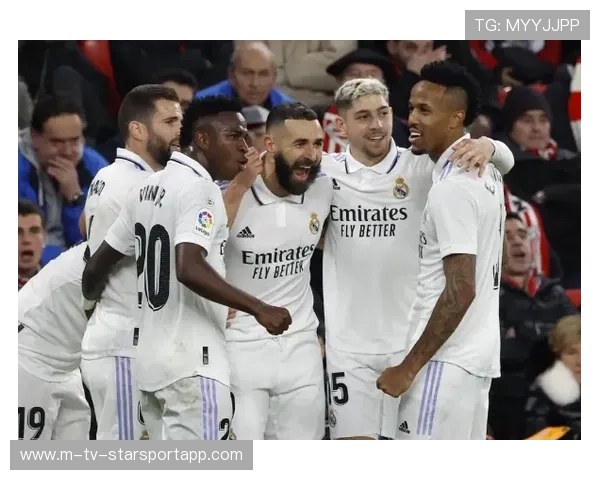 皇马后防轮换策略增强球队韧性与持续性