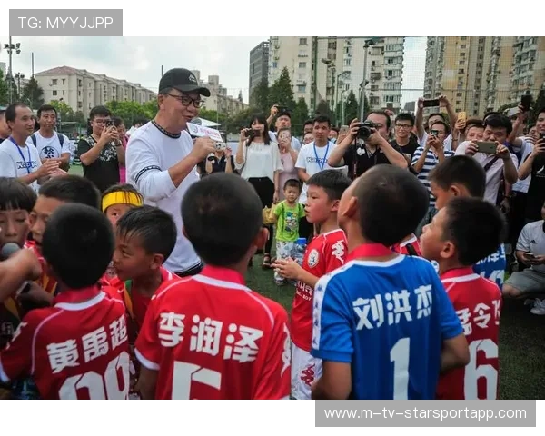 中国足球青训体系注重身体素质与技术均衡发展，中国足球青训现状2020